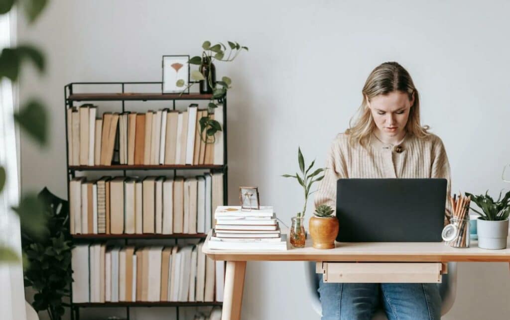 Tips Menjual Desain Canva